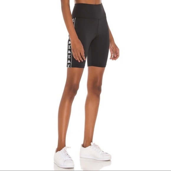 Kappa x JUICY COUTURE Evelyn Short in Black Smoke